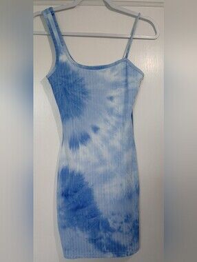 Superdown XS Blue Ribbed Tie-Dye Dress